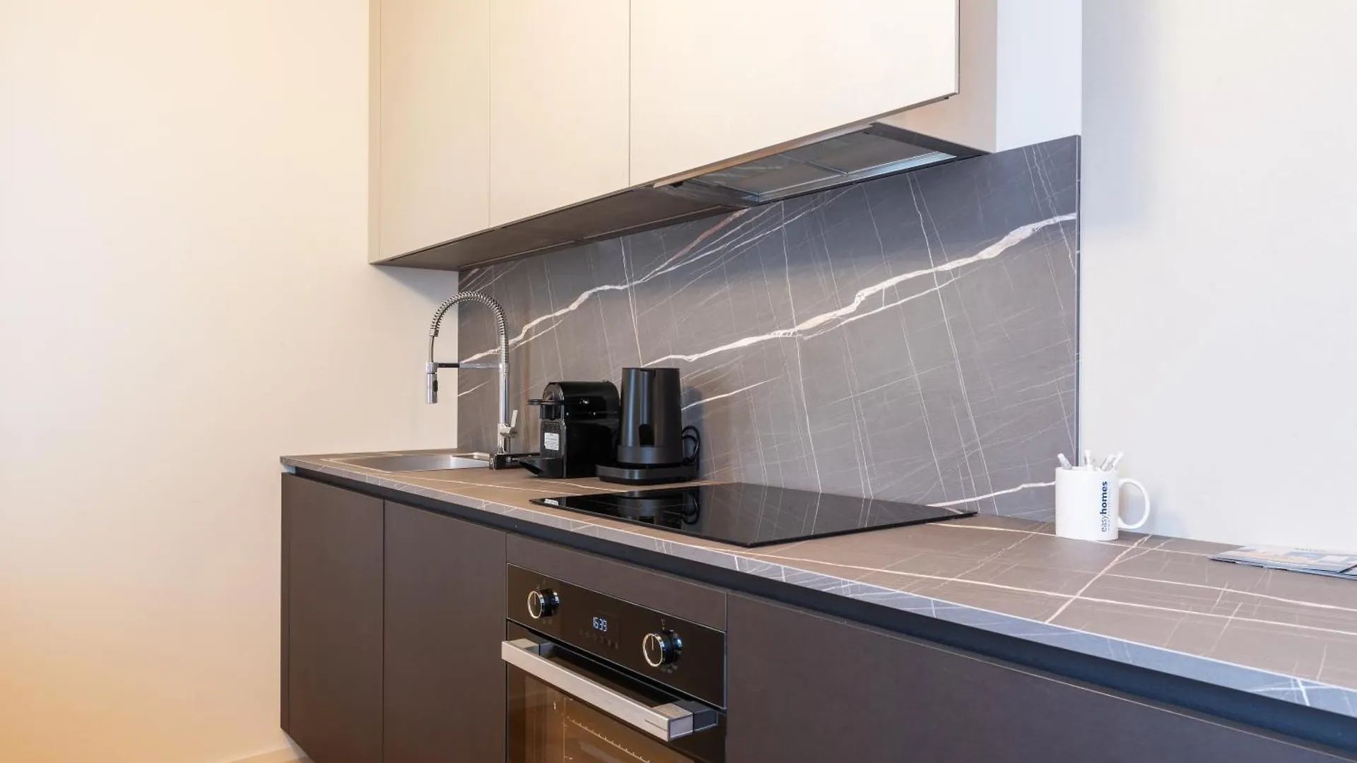 Apartman Easyhomes - Bandello Milánó
